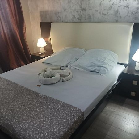 Ferienwohnung Centrul Vechi Brăila Exterior foto